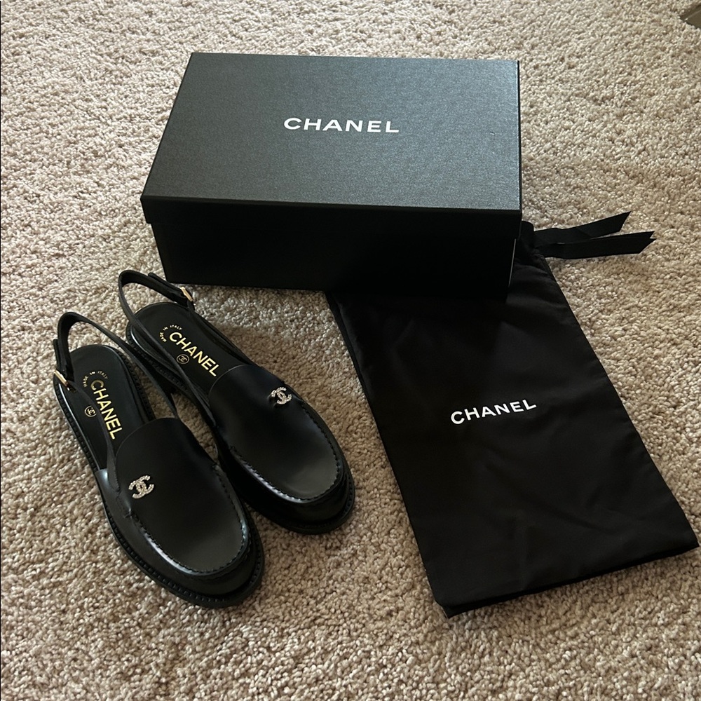 CHANEL Black Slingback Loafers. 7.5